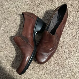 Womens Clarks with Heel
